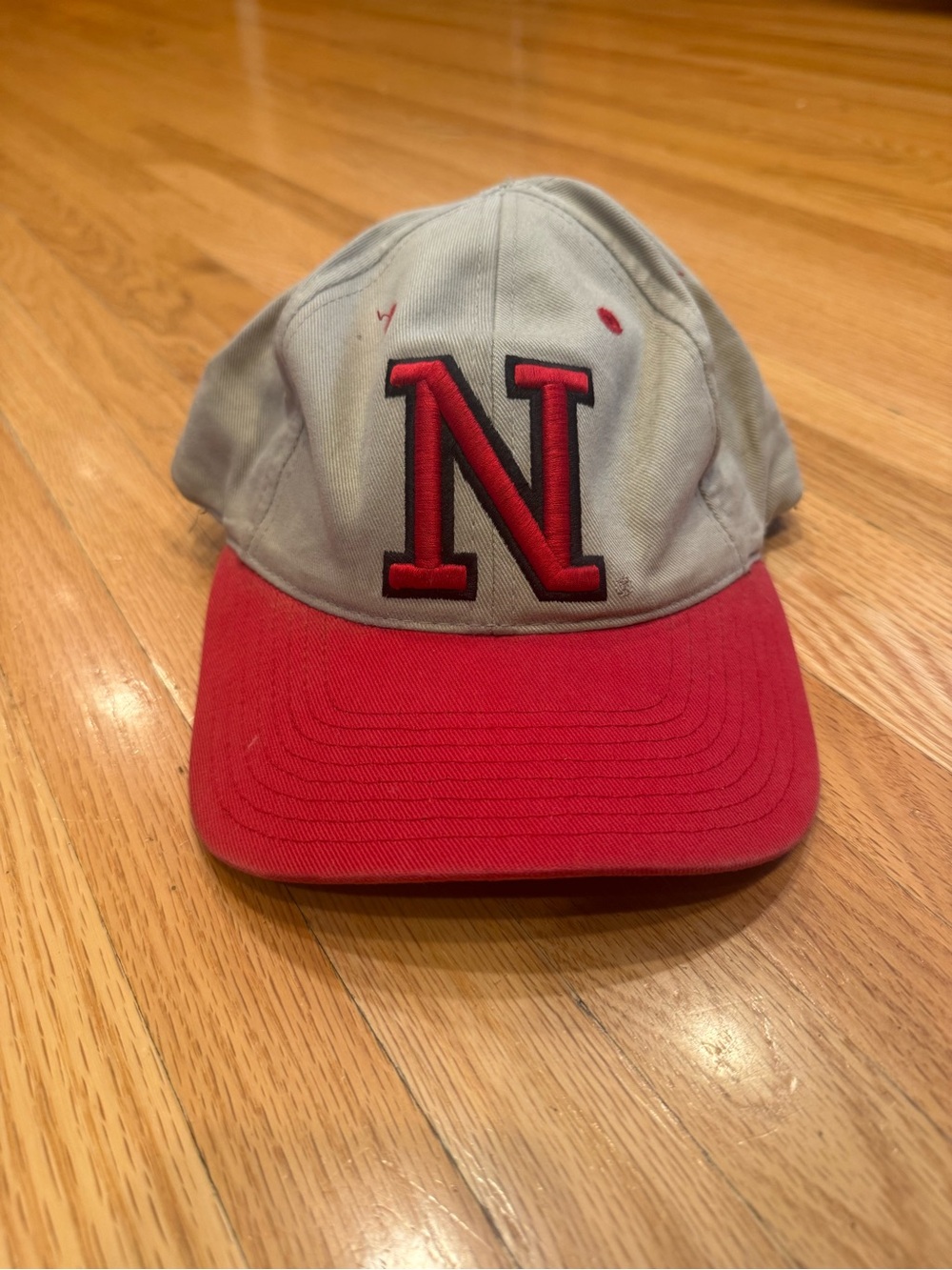 Nebraska Cornhuskers Baseball Cap with Red 'N' Logo - Gray Crown, Red Brim